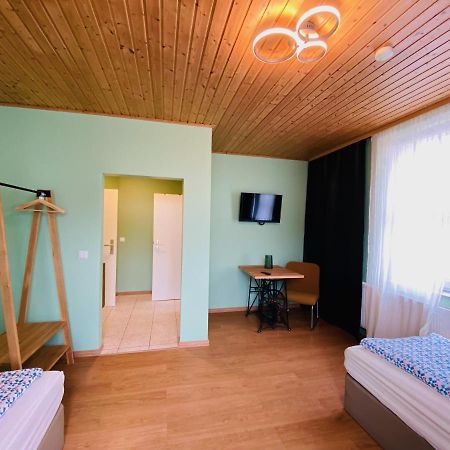 Hostel Bohlen  Ngoại thất bức ảnh